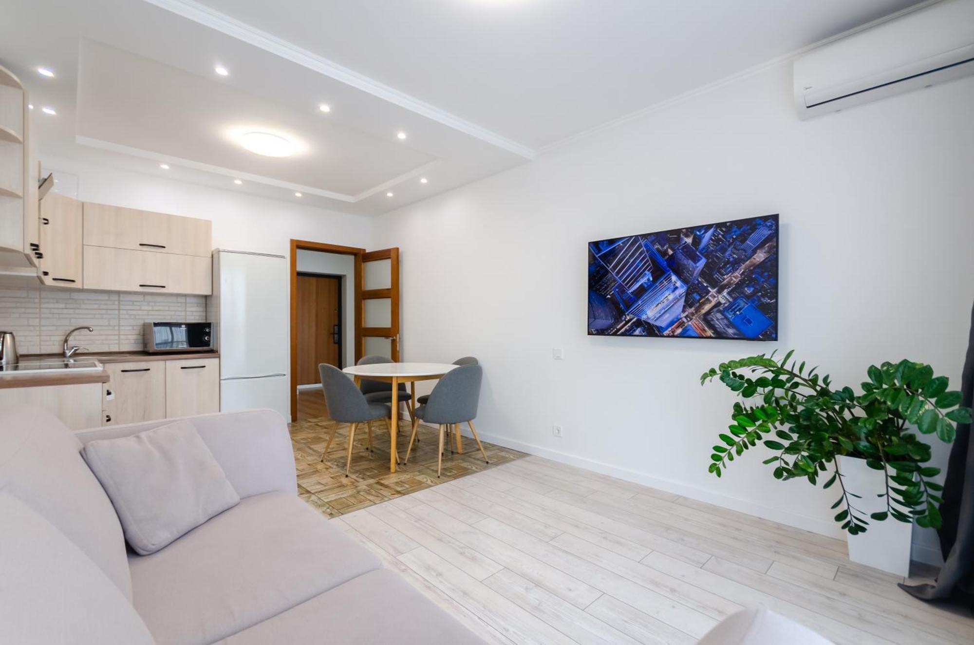 Petrovdom Apartment 7-27 In Rc Kvartet, 16Г Vasyl Lypkivskyi Street קייב מראה חיצוני תמונה